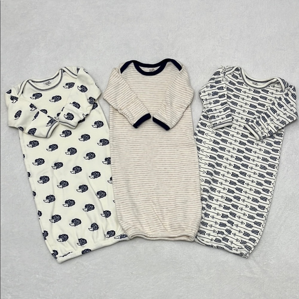 Touched By Nature Baby Nightgowns Size 0-6 Months